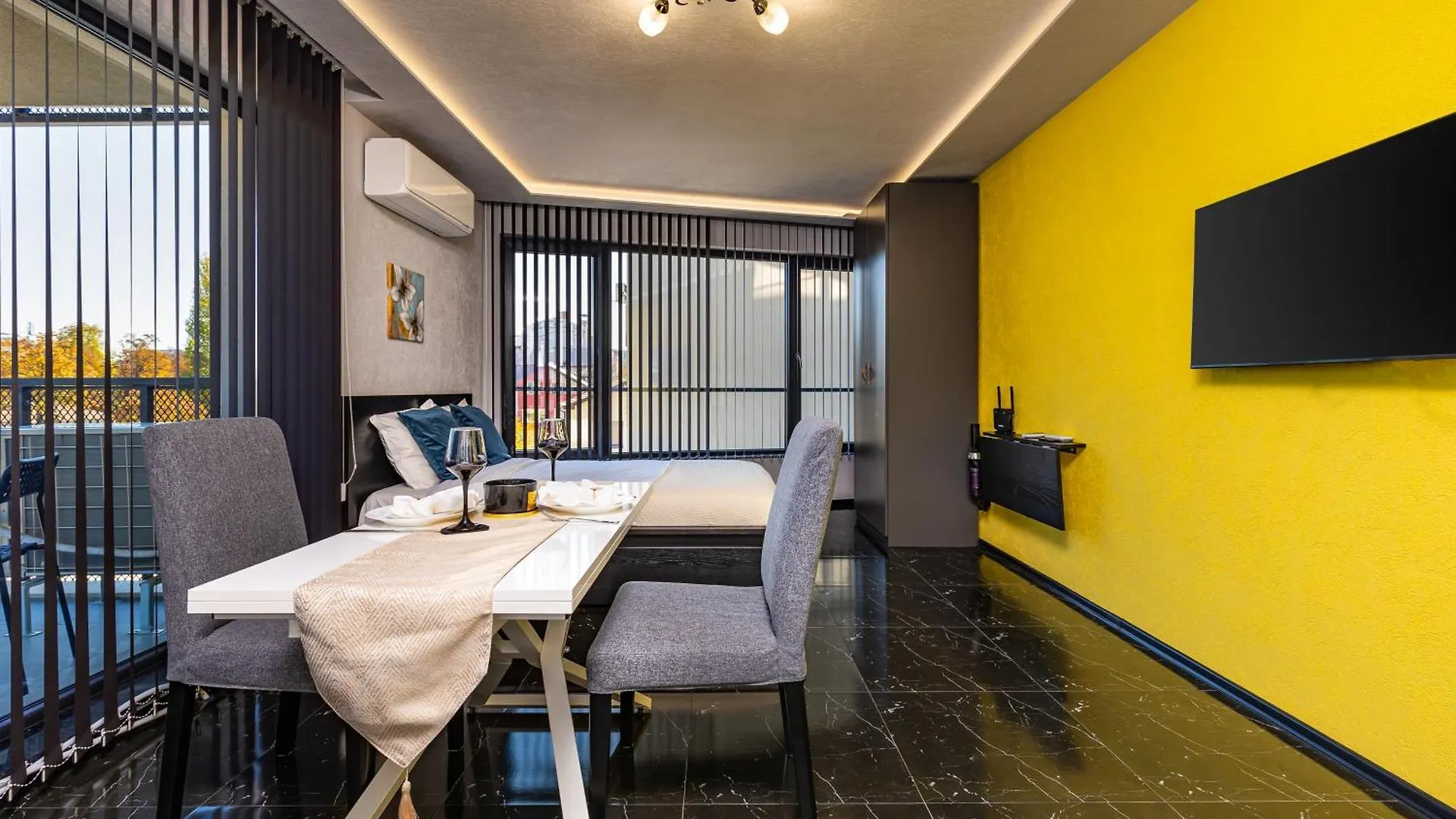 Bright Windowed Studio 10 Mins To The City Centre By Flat Mаnager Plovdiv